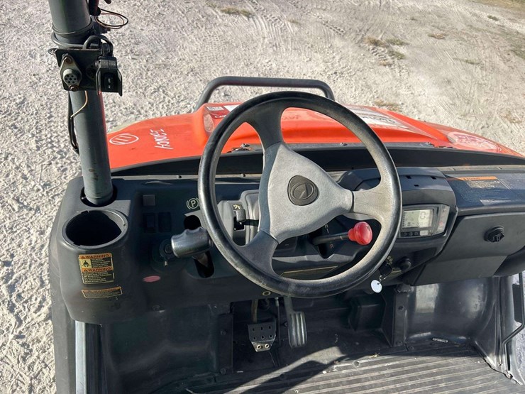 2013-kubota-rtv-x900-image-11