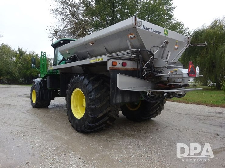 2018-john-deere-f4365-image-31