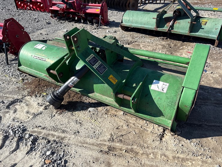 john-deere-7-image-1