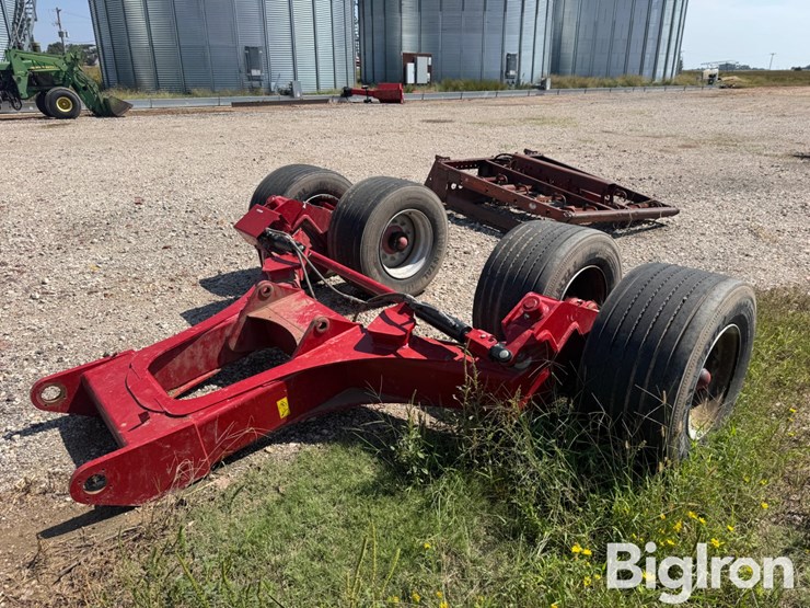 case-air-seeder-rear-support-caddy-image-3