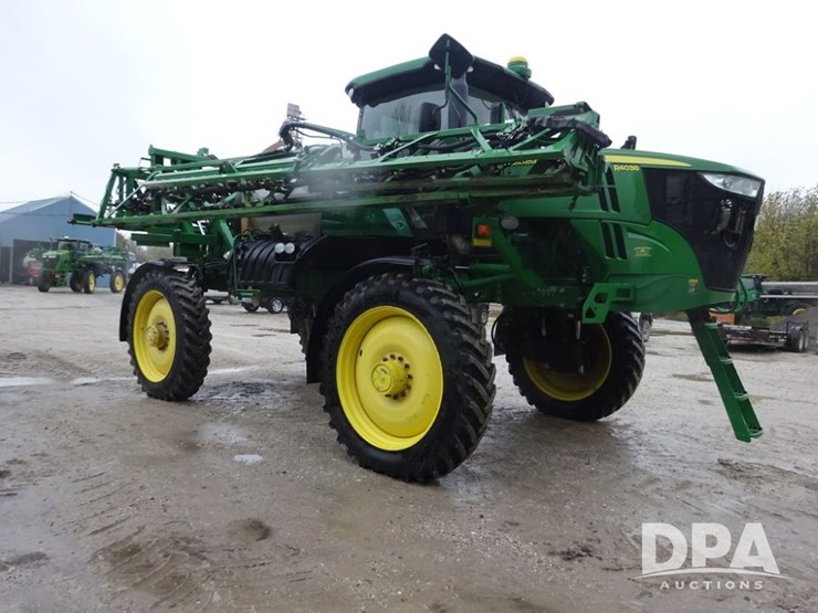 2015-john-deere-r4038-image-11