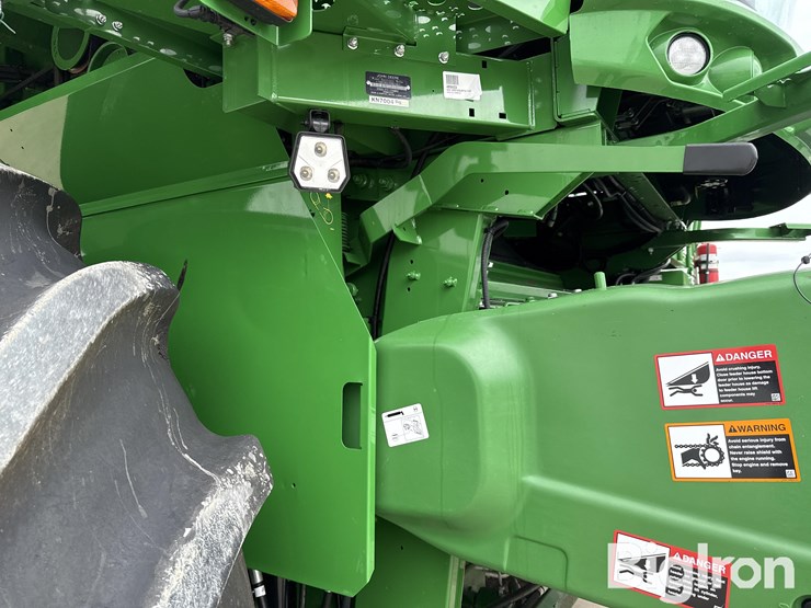 2022-john-deere-s780-image-10