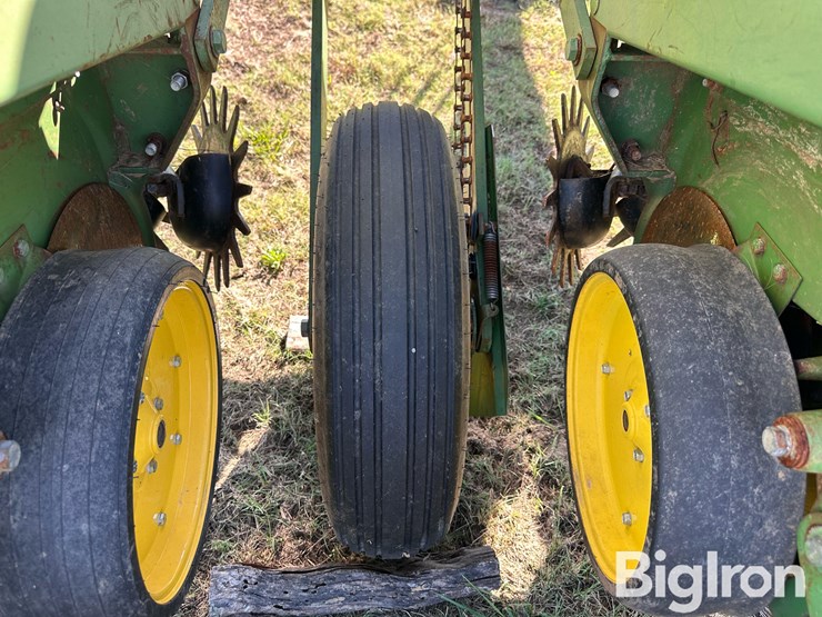 john-deere-7000-image-20