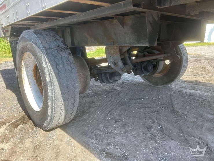 2006-utility-van-image-10