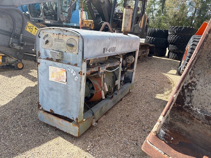 #2585-•-lincoln-sa-400-welding-machine-|-parts-or-repair-image-1