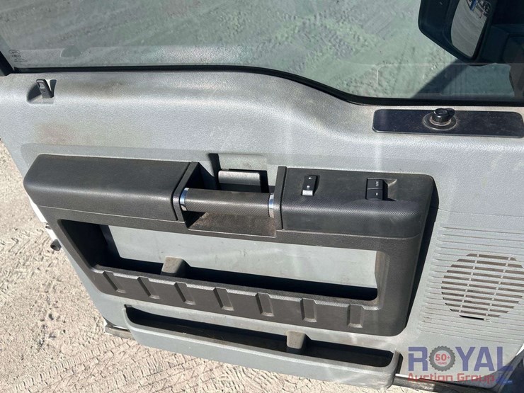 2012-ford-f250-image-15