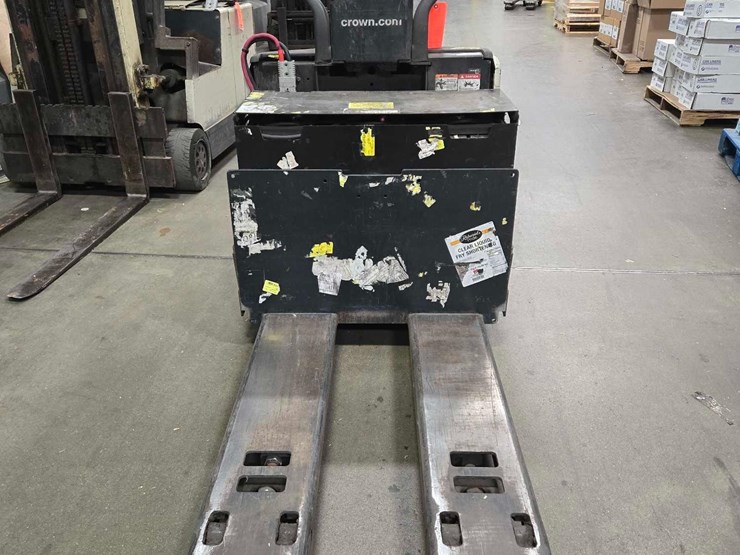 2018-crown-pe4500-60-image-5