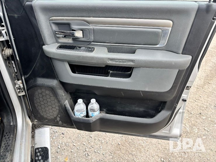 2017-ram-2500-heavy-duty-slt-4x4-pickup-(gp11747,-unit-98702)-image-61