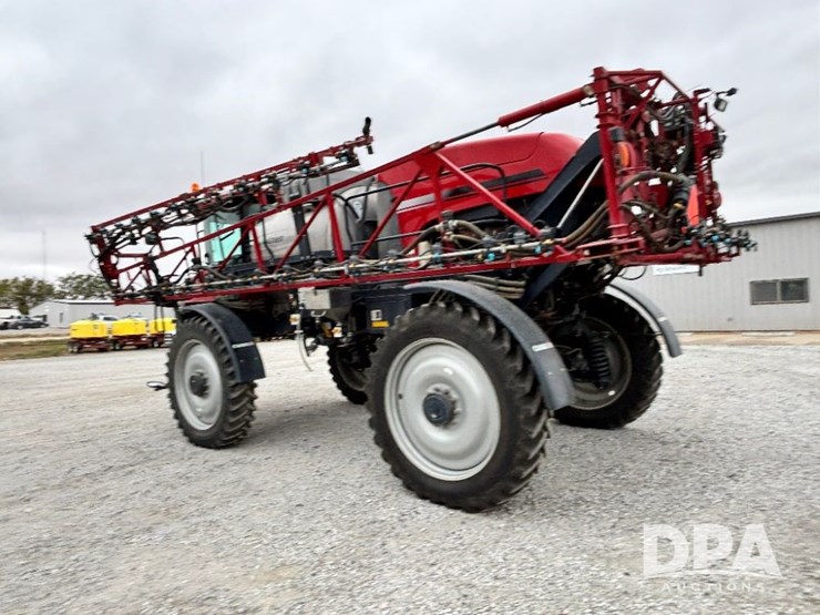 2019-case-ih-patriot-4440-image-15