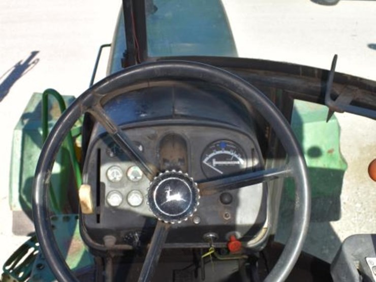john-deere-4230-image-10