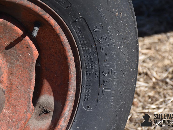 wooden-hayrack-image-17