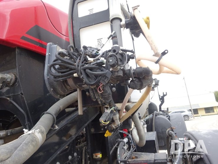 2019-case-ih-patriot-3340-image-97