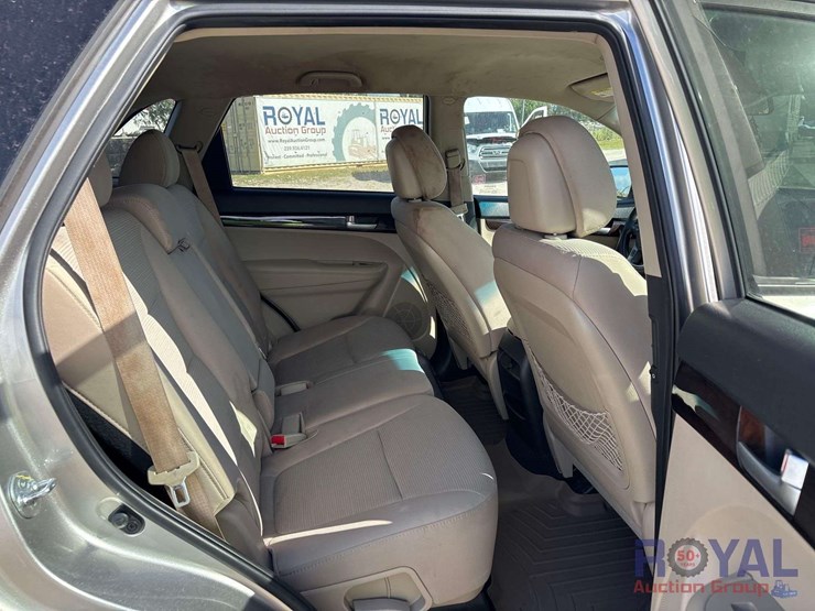 2015-kia-sorento-image-22