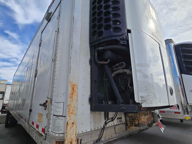 2012-great-dane-trailer-image-2