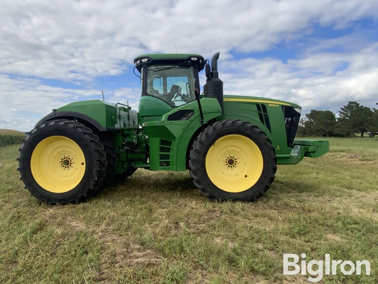 2015-john-deere-9370r-image-5