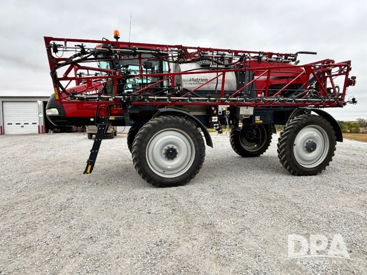 2019-case-ih-patriot-4440-image-18