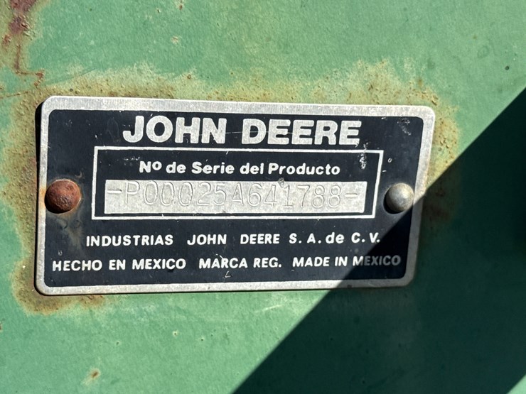 john-deere-7-image-8