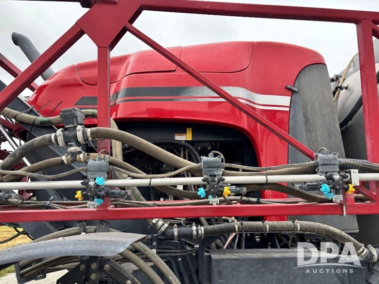 2019-case-ih-patriot-4440-image-62