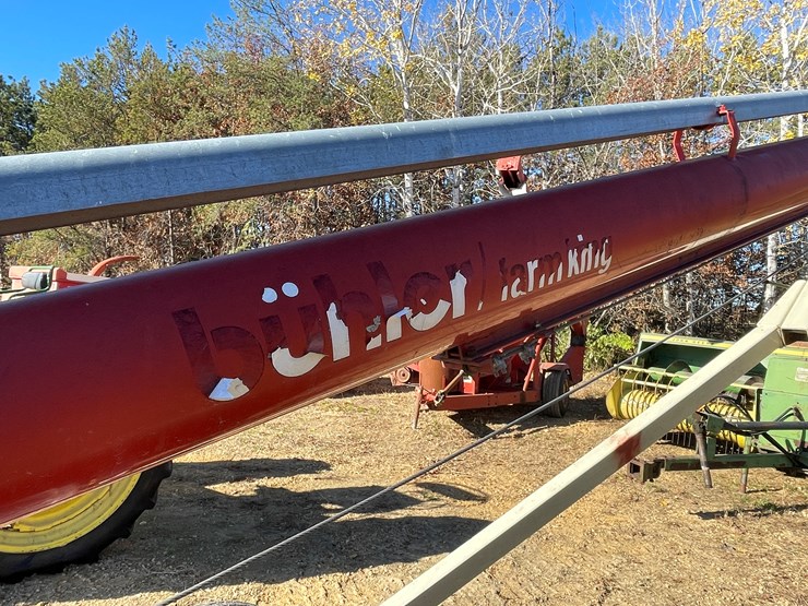 buhler-farm-king-831-image-10