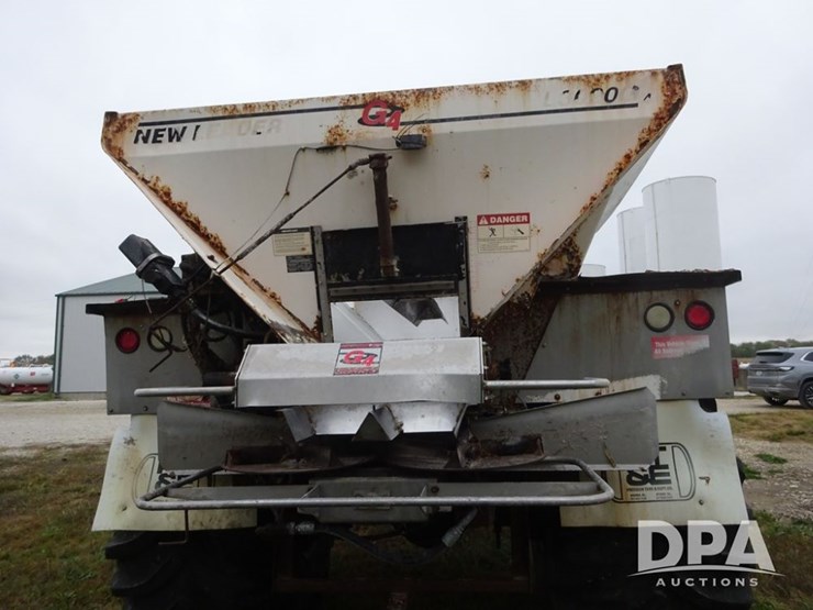 2002-international-2554-image-33