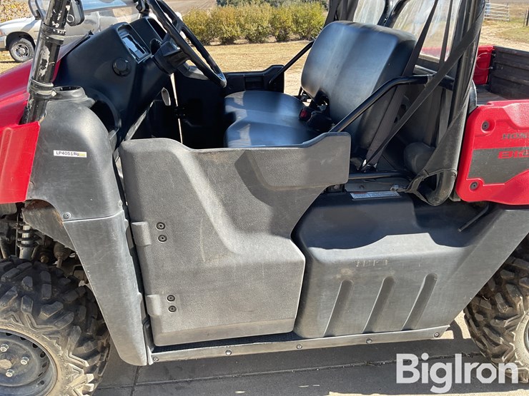 2012-honda-big-red-image-13