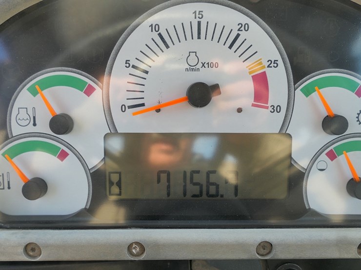 2014-caterpillar-924h-image-35