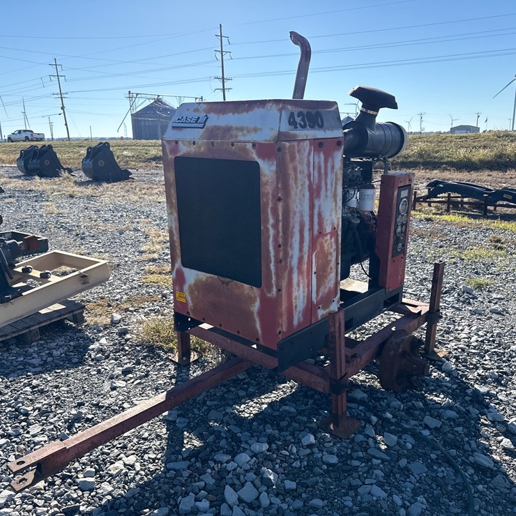 CASE IH 4390