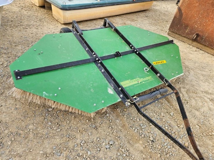 #3147-•-gandy-sweep-master-greens-brush-broom-image-7