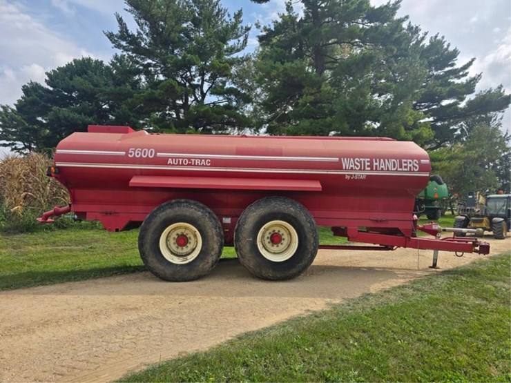 #22-•-2002-j-star-5600-manure-tank-image-12