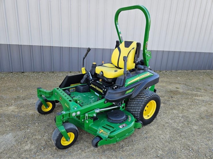 2020-john-deere-z930r-image-1