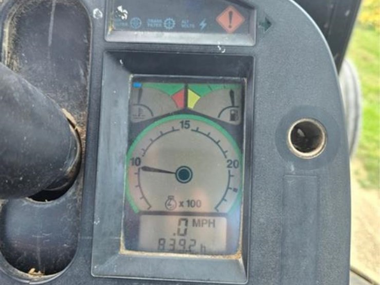 john-deere-4455-image-31