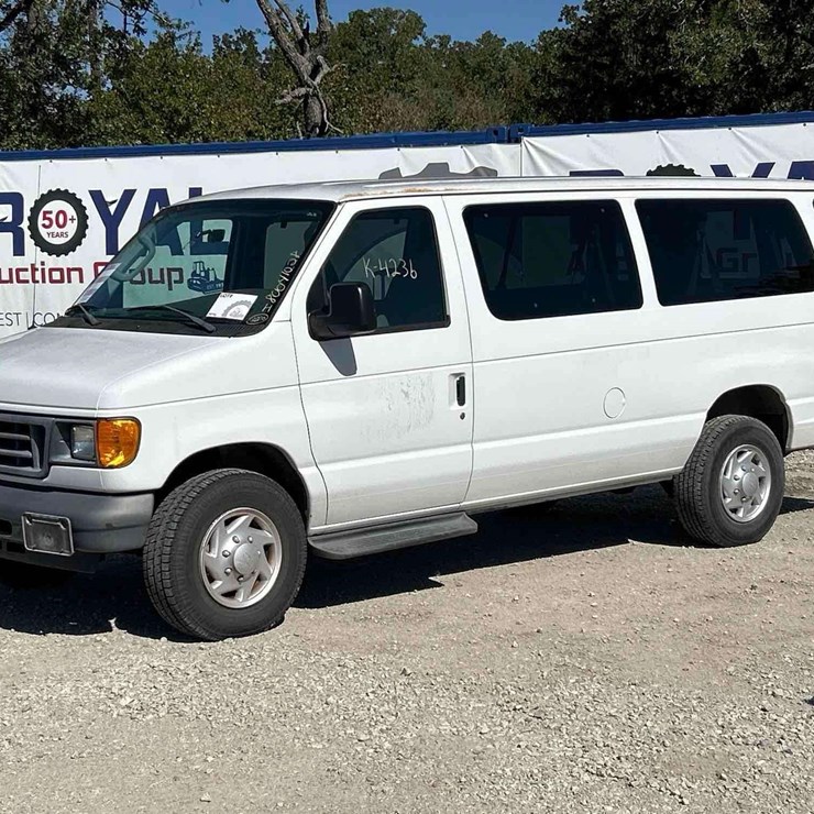 2007 FORD E350
