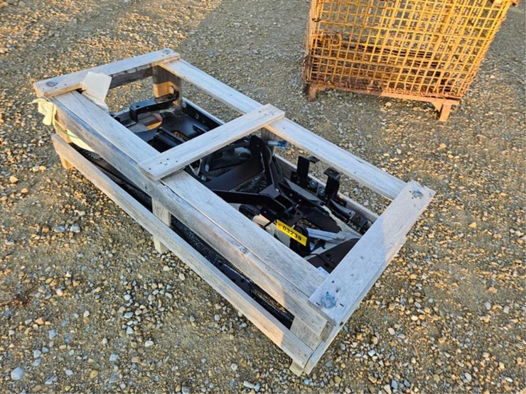 mahindra-2645-image-3