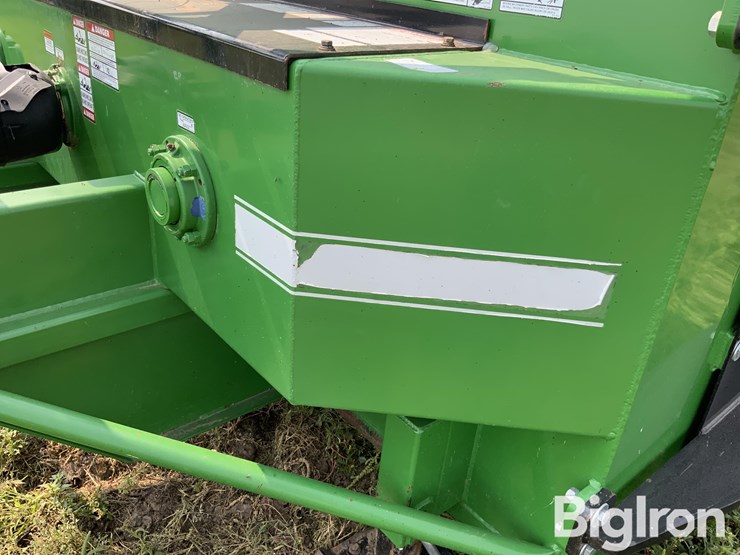 snowblast-9600a-3-pt-snow-blower-image-10