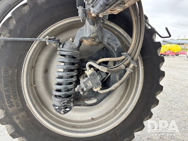 2019-case-ih-patriot-4440-image-48