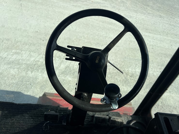 case-ih-1680-image-22