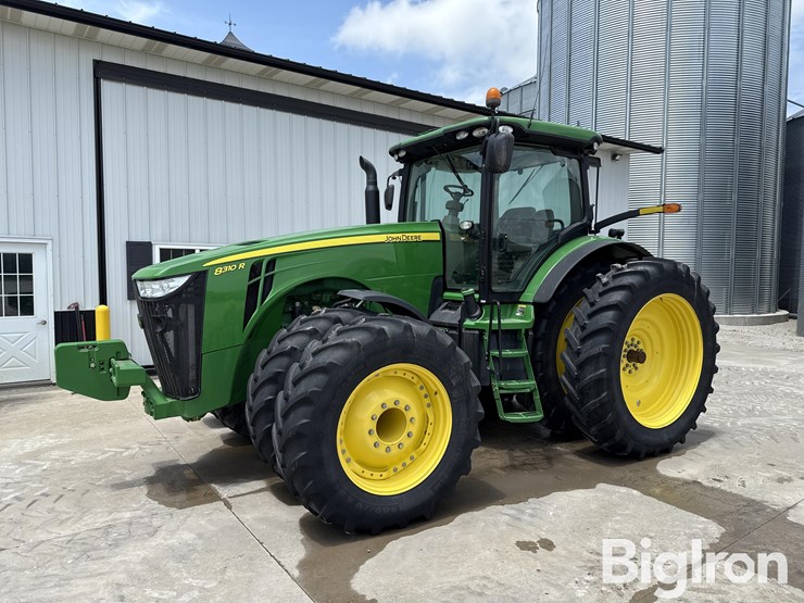 2011-john-deere-8310r-image-1