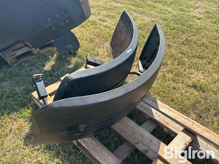 john-deere-8245r-image-6