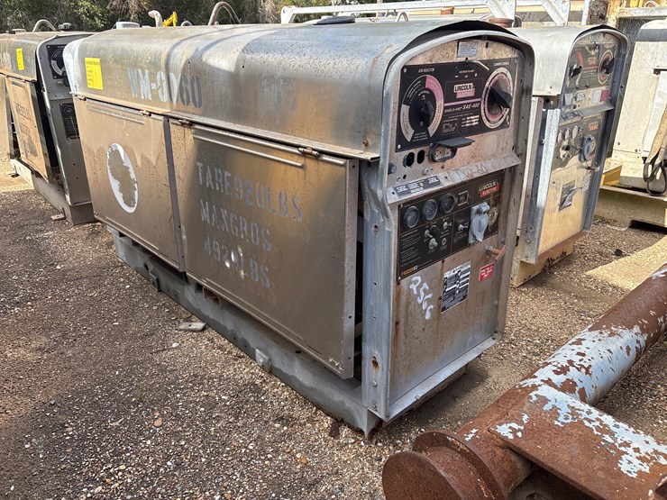 #2566-•-lincoln-sae400-welder-|-parts-or-repair-image-1
