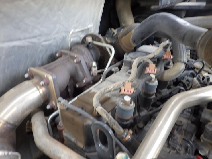 takeuchi-tb260-image-23