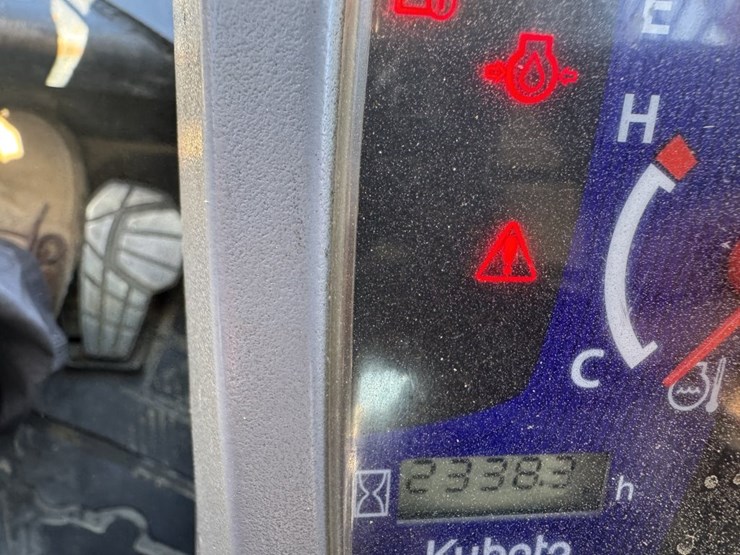 2017-kubota-svl75-2-image-7