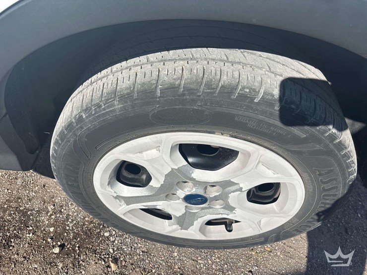 2019-ford-escape-image-27