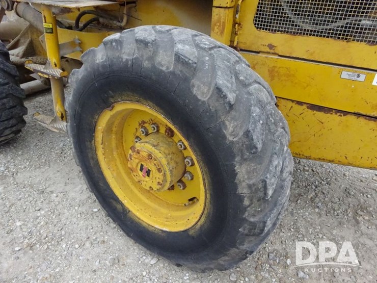 1996-international-hough-h50c-wheel-loader-(pz14104,-unit-71184)-image-36