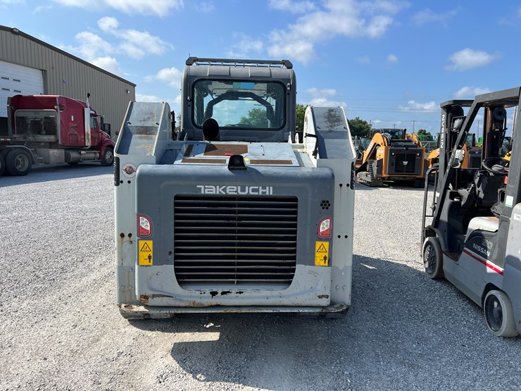 2018-takeuchi-tl12r2-image-16