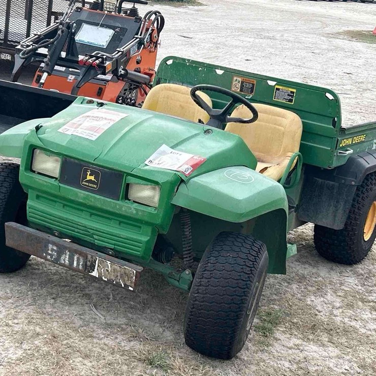 1998 John Deere Gator Utility Cart