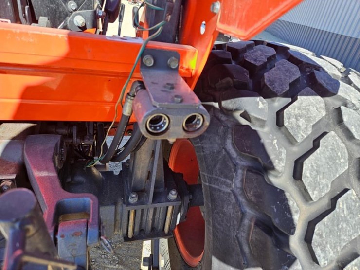 kubota-m5400-image-19