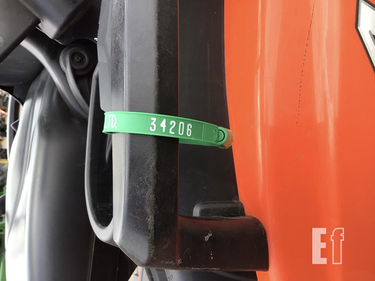 2018-kubota-bx2380-image-26