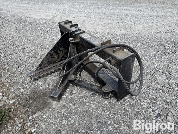 skid-steer-post-&-tree-puller-image-1
