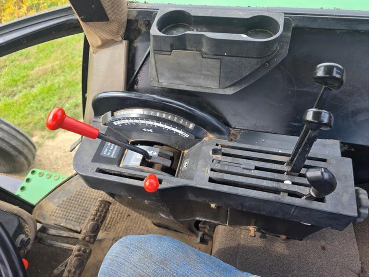 john-deere-4455-image-23