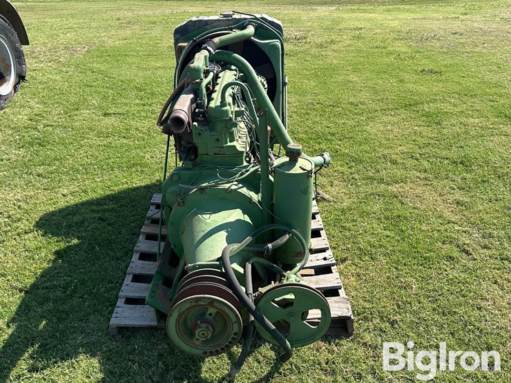 john-deere-105-image-6